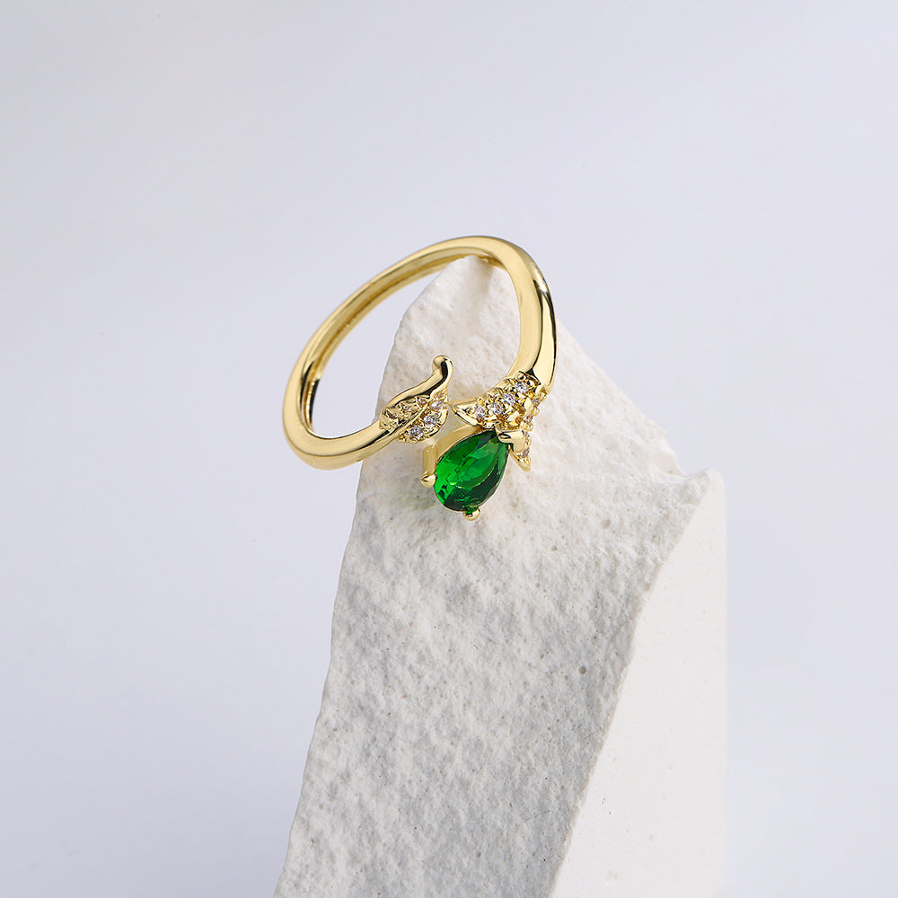 Anello aperto da donna stile INS, geometrico, in ottone placcato oro vero e zirconi micro-incastonati