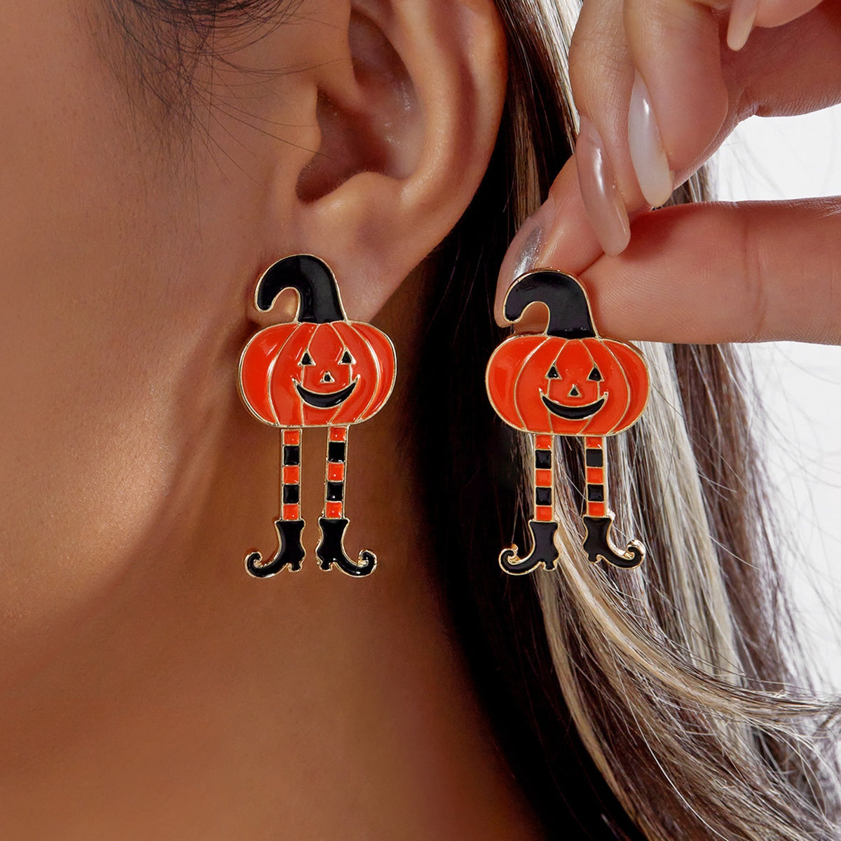 Sweet Cartoon Pumpkin Rhinestone Drip Oil Plated Alloy Earrings Unisex Halloween Jewelry