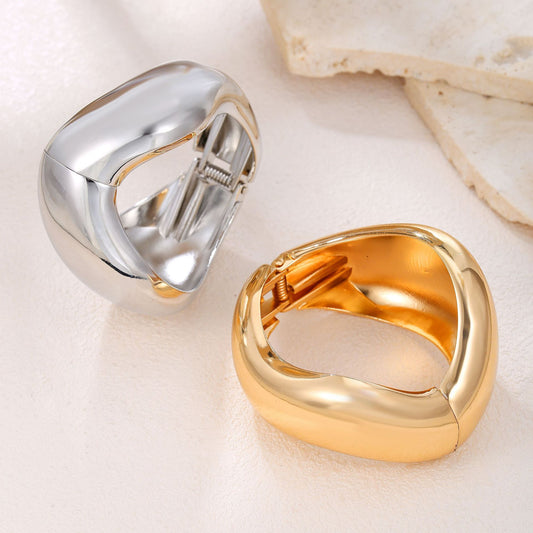 Geometric Alloy Bangle Bracelet for Women and Men with Spring Clasp and Electroplated Finish