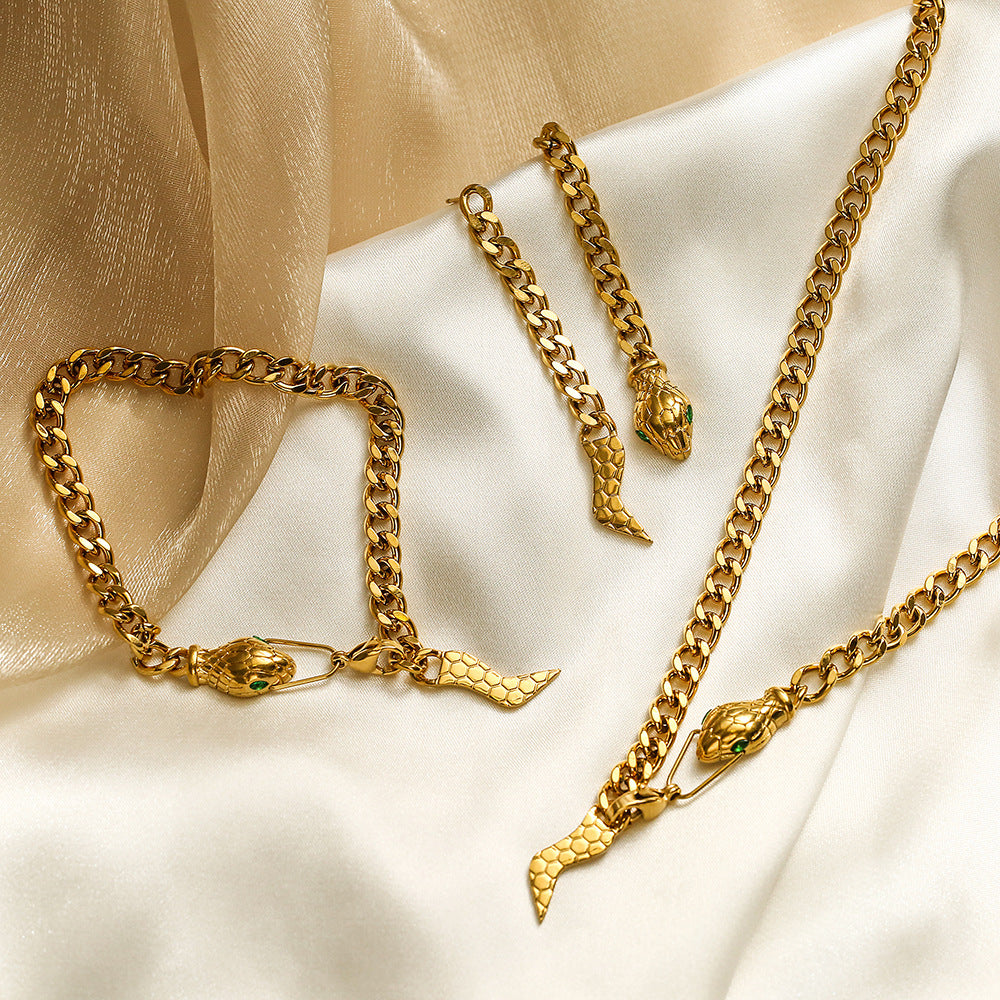Collar Minimalista de Acero de Titanio con Forma de Serpiente y Baño de Oro de 18K para Mujer