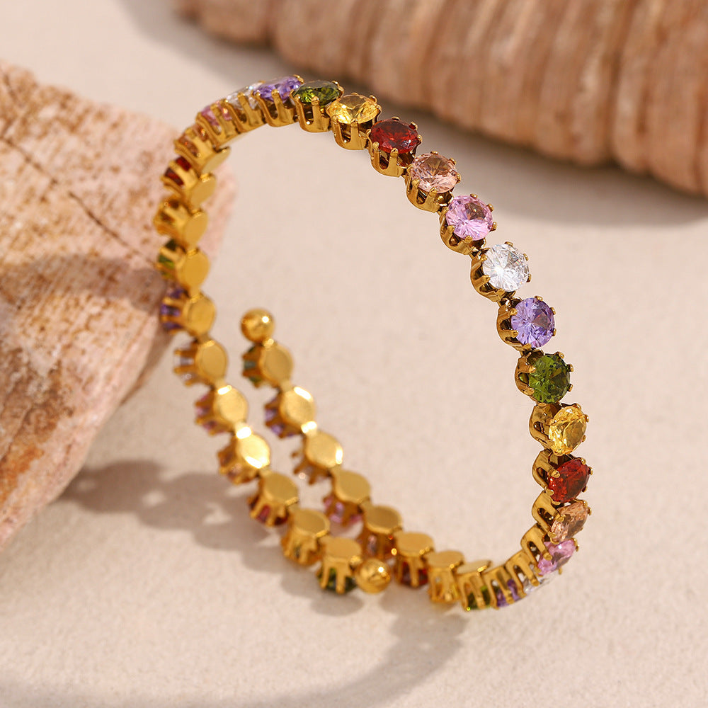 Bracciale Minimalista Geometrico in Acciaio Inossidabile con Placcatura in Oro 18K e Accenti Colorati di Zirconi Cubici