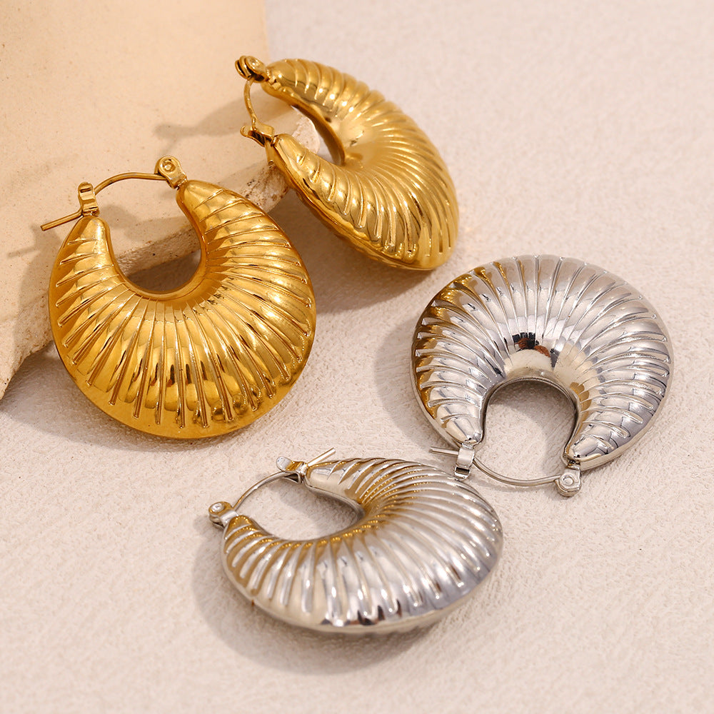 Minimalist Geometric Stainless Steel Plated 18K Gold Hollow Ram Horn Shape Earrings for Women