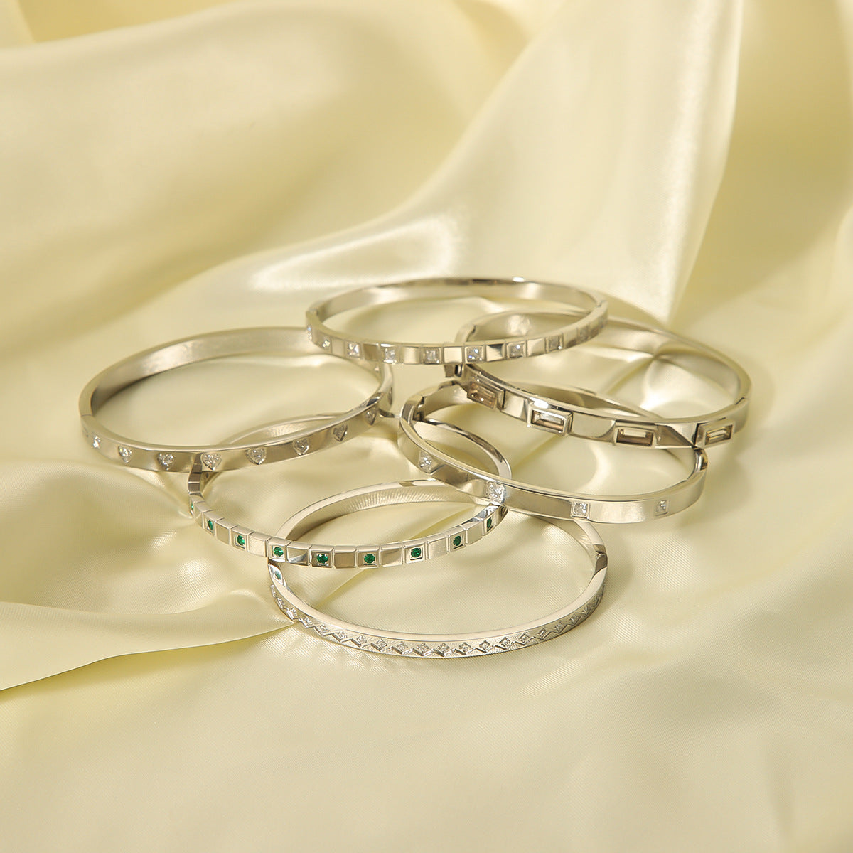 Minimalist Geometric Heart Square Diamond-Shaped Stainless Steel Plated White Gold Rhinestone Bracelet