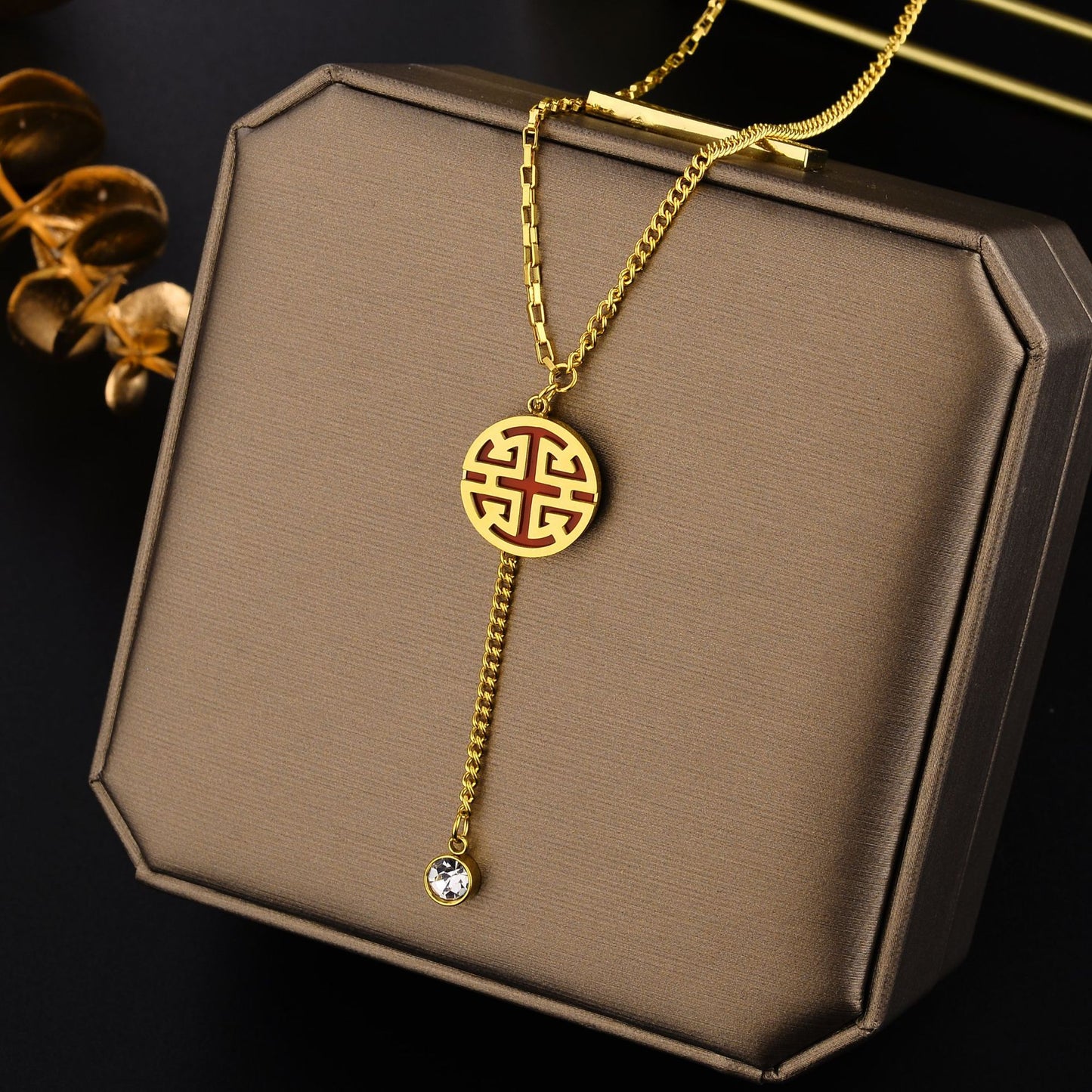 Minimalist Geometric Titanium Steel Lock Pendant Necklace with 18K Gold Plating and Red Enamel Accent for Women