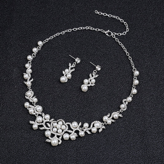 Conjunto de collar y pendientes de aleación con acabado galvanizado para mujer, diseño minimalista de estrella, luna, nube y universo