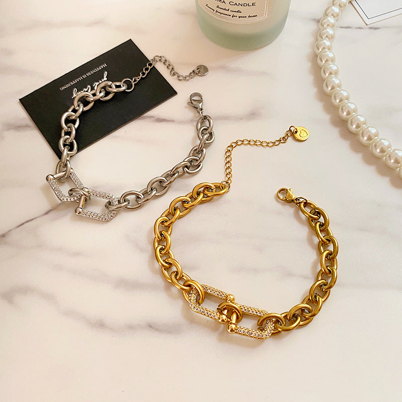 Minimalist Gold Plated Titanium Steel Micro-Pave Diamond Horseshoe Clasp Cuban Link Bracelet