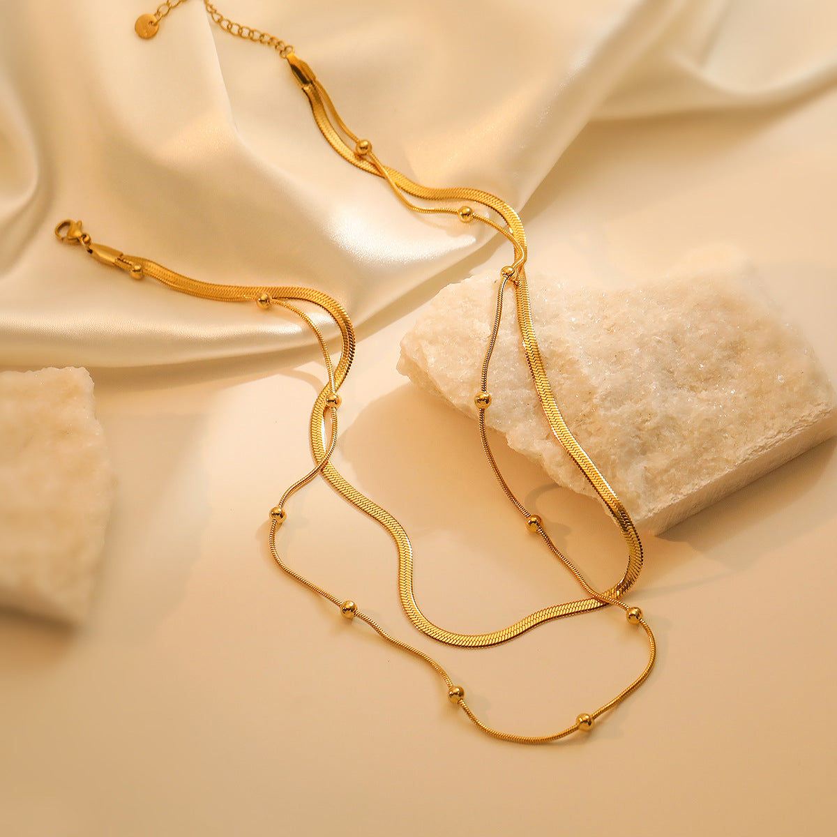 Collana Minimalista Geometrica da Donna in Acciaio al Titanio, Catena Ipoallergenica per Clavicola da Indossare a Strati