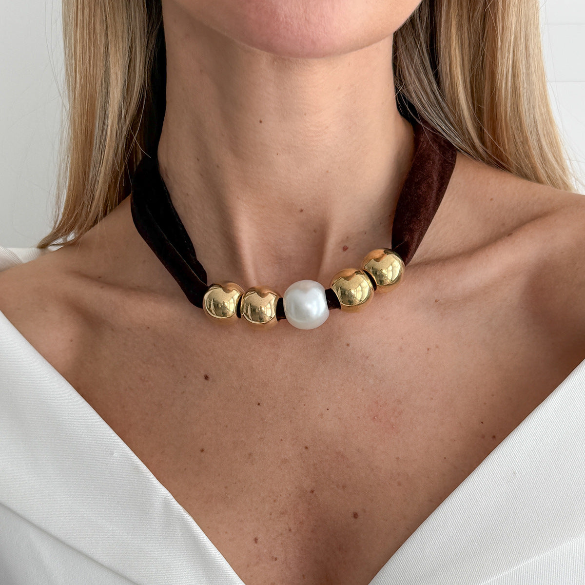 Vintage Leopard Print Round Resin Bead Necklace for Women