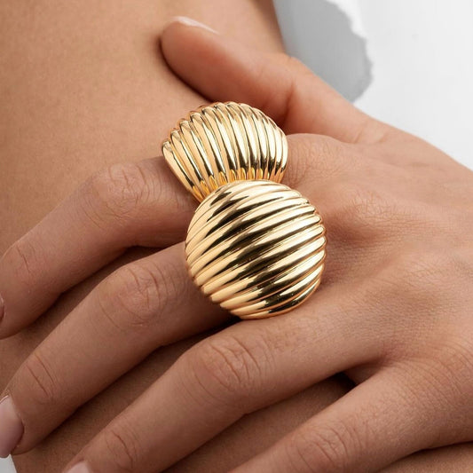 Hip-hop 18K Gold Plated Heart Stainless Steel Ring with White Cubic Zirconia