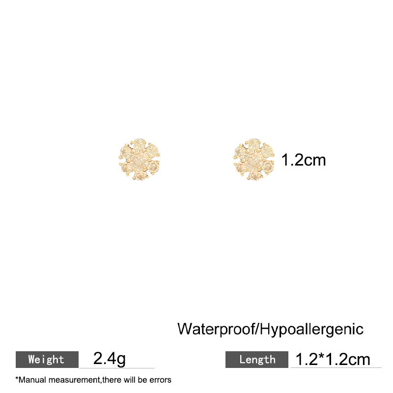Sweet Elegant Heart Shaped Alloy Plated Stud Earrings with Micro-set Cubic Zirconia and Daisy Floral Design