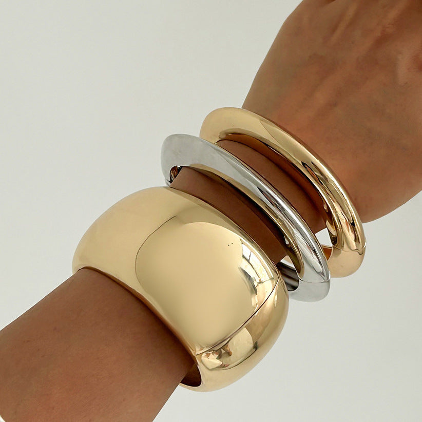 Exaggerated Geometric Plated Zinc Alloy Bracelet Set