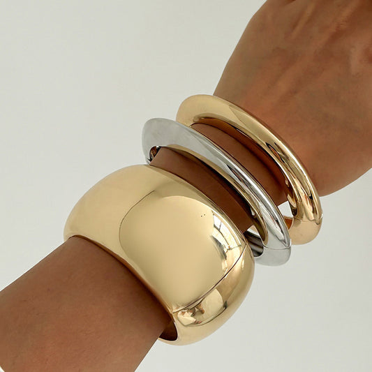 Exaggerated Geometric Plated Zinc Alloy Bracelet Set