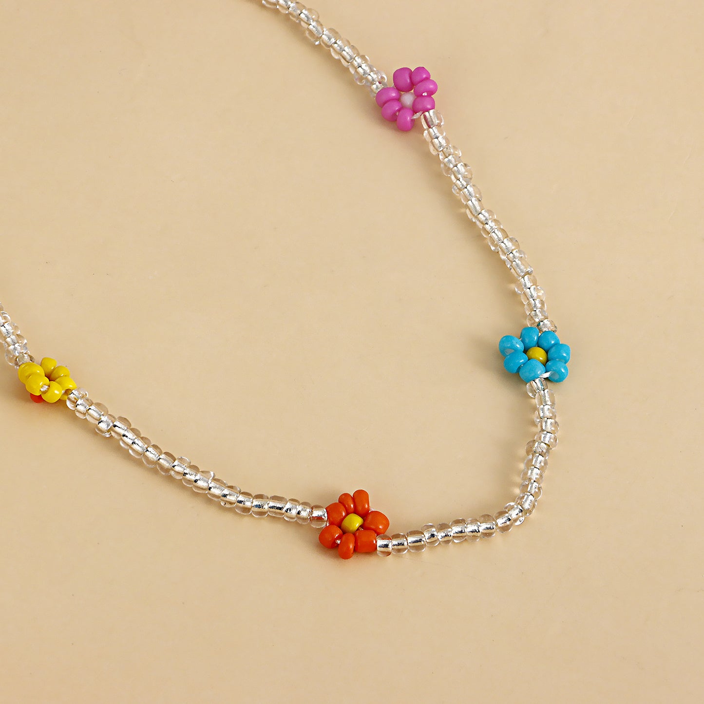 Bohemian Style Daisy Flower Pendant Necklace with Clear White Rice Beads and Geometric Accents in Alloy with Plated Finish for Women
