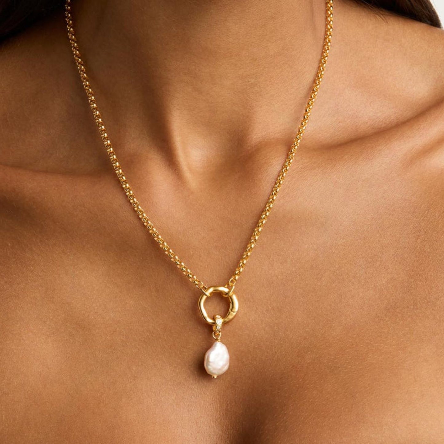 Vintage Gold Plated Geometric Round Brass Pearl Pendant Necklace for Women