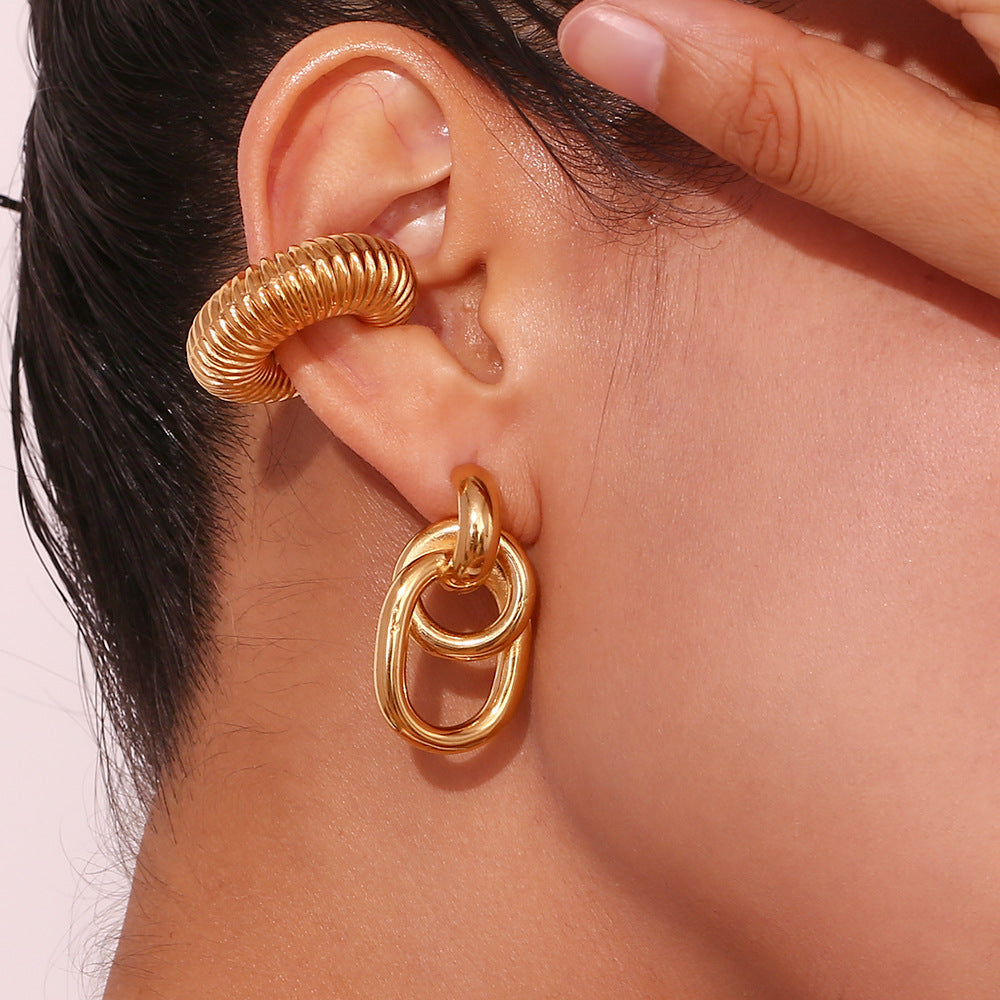 Orecchini a perno con forma geometrica O-Shape alla moda in acciaio inossidabile placcato oro 18 carati da donna