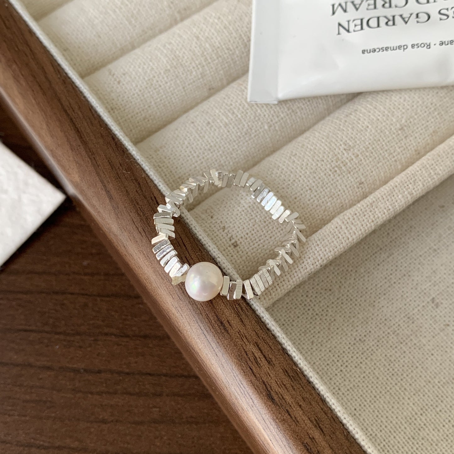 Minimalist Heart-Shaped 925 Sterling Silver Adjustable Ring with Faceted Square Beads and Pearl Accent