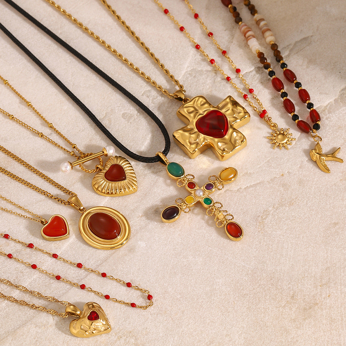 Collana con Pendente a Cuore alla Moda in Acciaio Inossidabile con Ciondolo in Acciaio al Titanio e Finitura Placcata per Donna