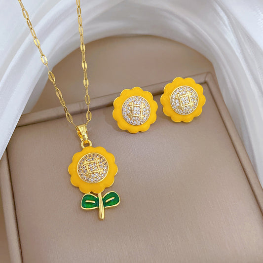 Sweet Drip Oil Plant Moon Rhinestone Titanium Steel Necklace Set for Unisex