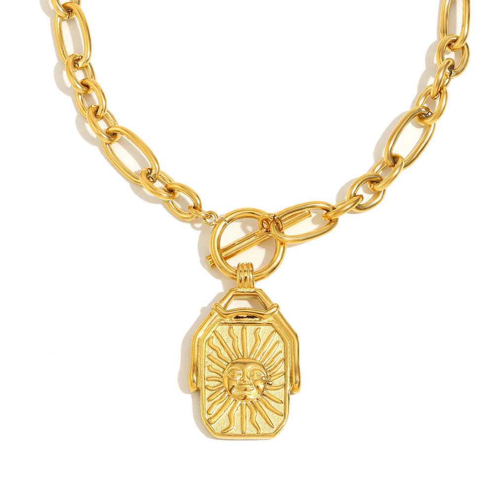 Collana con ciondolo geometrico a forma di luna minimalista da donna in acciaio inossidabile placcato oro 18 carati