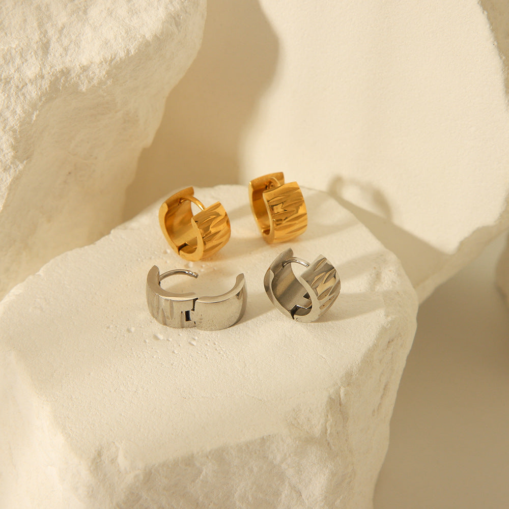 Minimalist Geometric Stainless Steel Hoop Earrings with 18K Gold Plating for Women