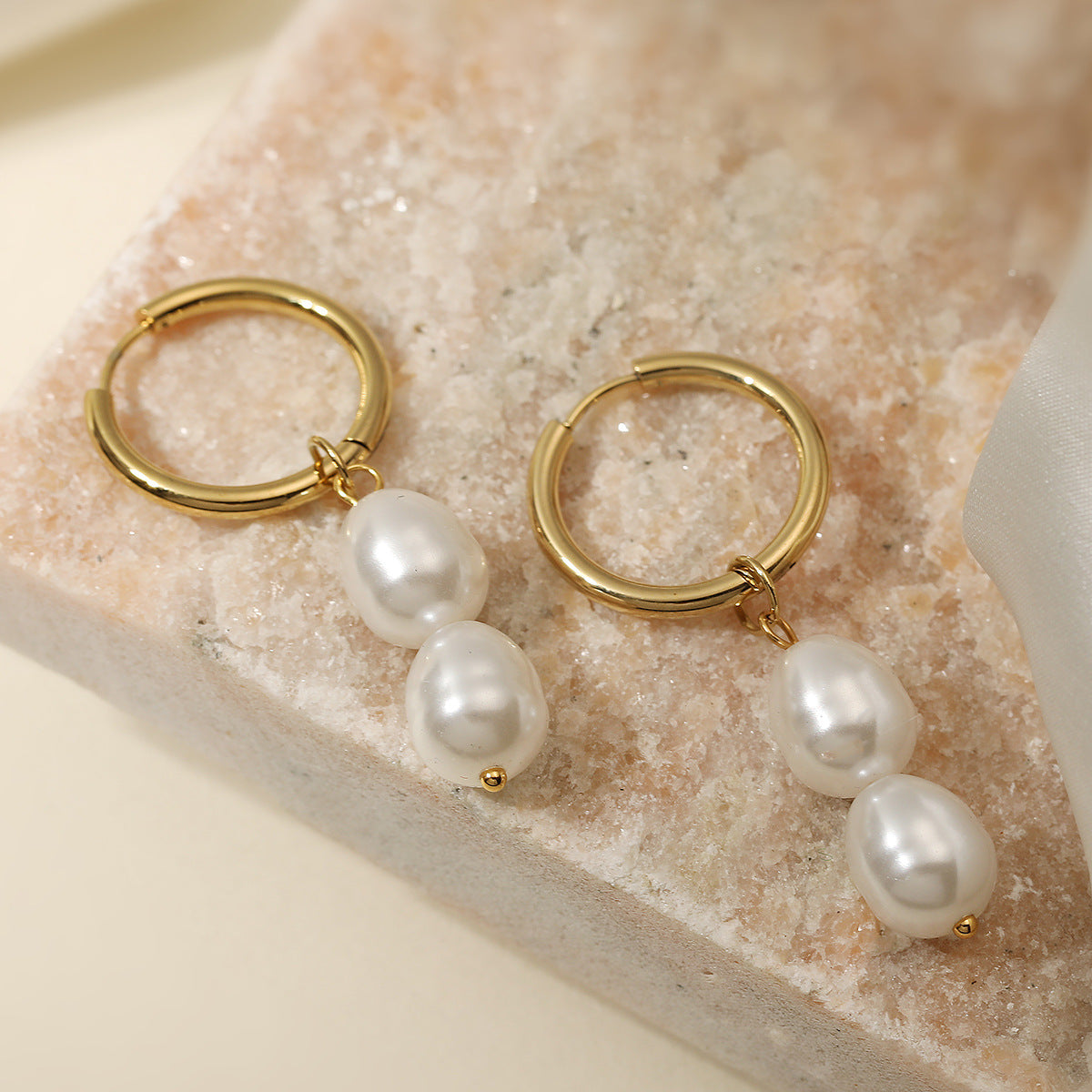 Pendientes Minimalistas Geométricos de Acero Inoxidable con Perlas para Mujer, Baño de Oro de 18 quilates, Elegante Accesorio de Moda