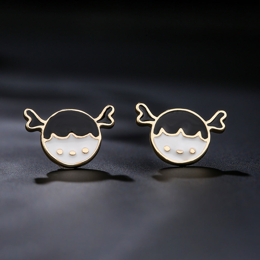 Cute Minimalist Geometric Fish-Shaped Copper Earrings with 18K Gold Plating and Zircon Inlay