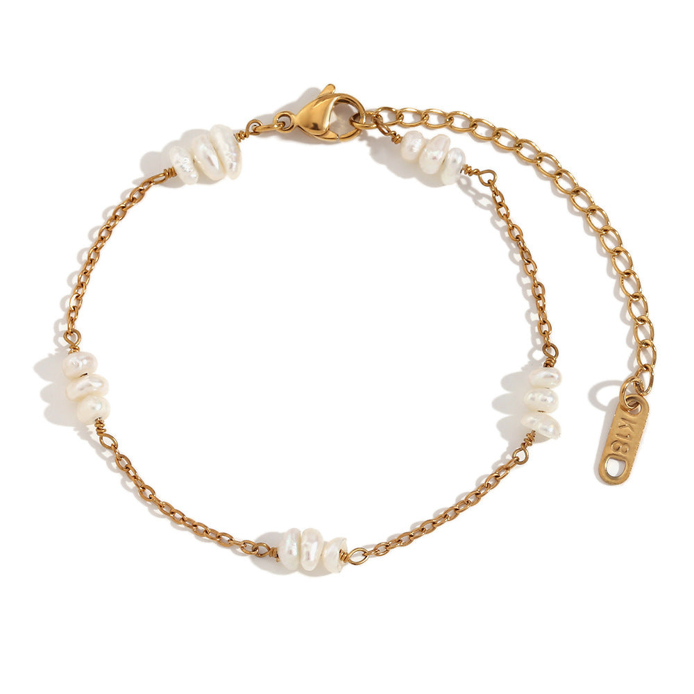 Fashionable Geometric Stainless Steel Necklace with 18K Gold Plating, Freshwater Pearl Beads, and Titanium Steel Pendant for Women