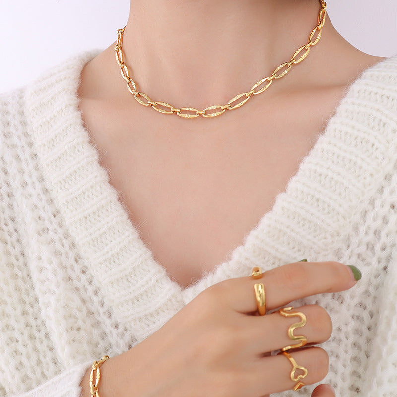 Set di collane a strati geometriche minimaliste in acciaio al titanio con placcatura in oro 18 carati da donna