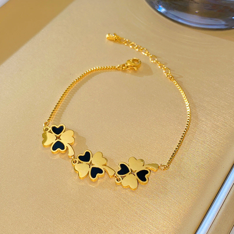 Minimalist Elegant Heart Floral Plated Titanium Steel Bracelet