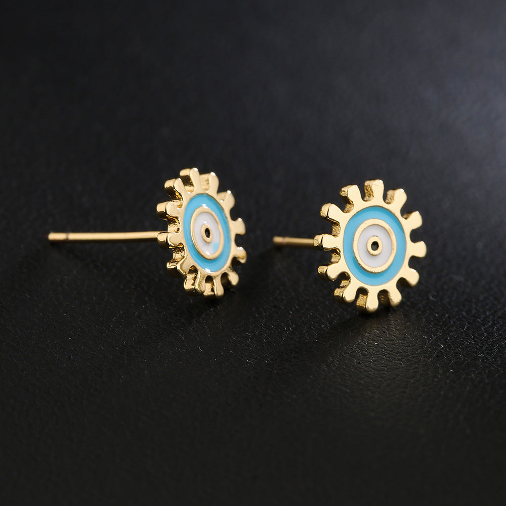 Orecchini a perno geometrici minimalisti carini in rame con placcatura in oro 18 carati e dettagli colorati smaltati a forma di occhio