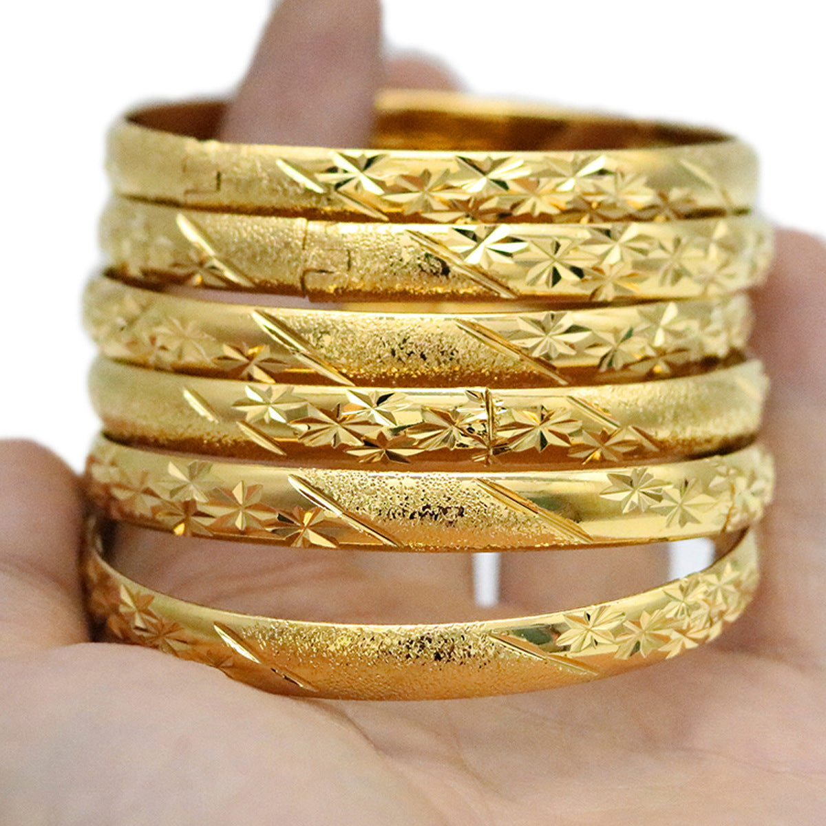 Luxury Elegant Geometric Brass PVD Plated Bangle Bracelet for Women