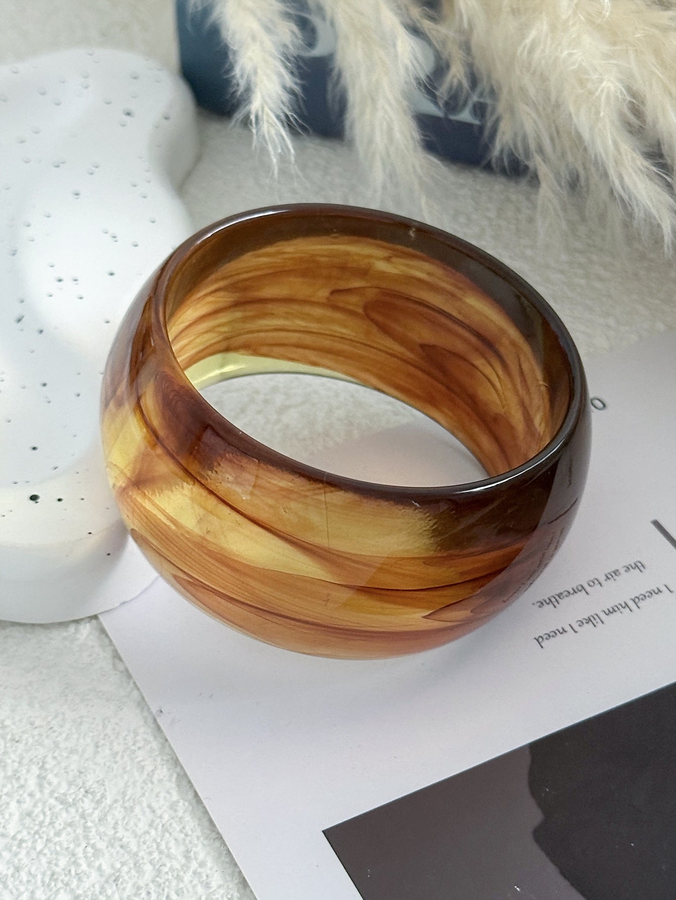 Vintage Geometric Acrylic Drip Oil Bracelet with Abstract Curved Texture