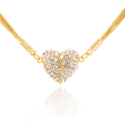 Vintage French-Style Irregular Heart-Shaped Titanium Steel Magnetic Necklace for Women with Plated Finish