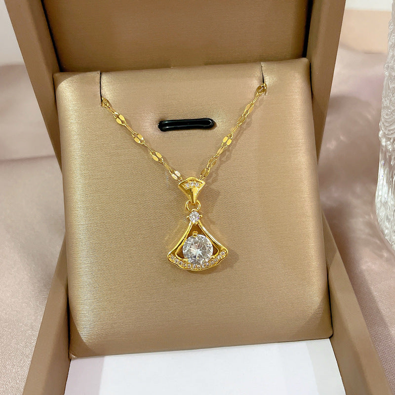 Collar con colgante de diamantes de imitación, geométrico y minimalista, de acero de titanio para mujer, cadena irregular, acabado chapado