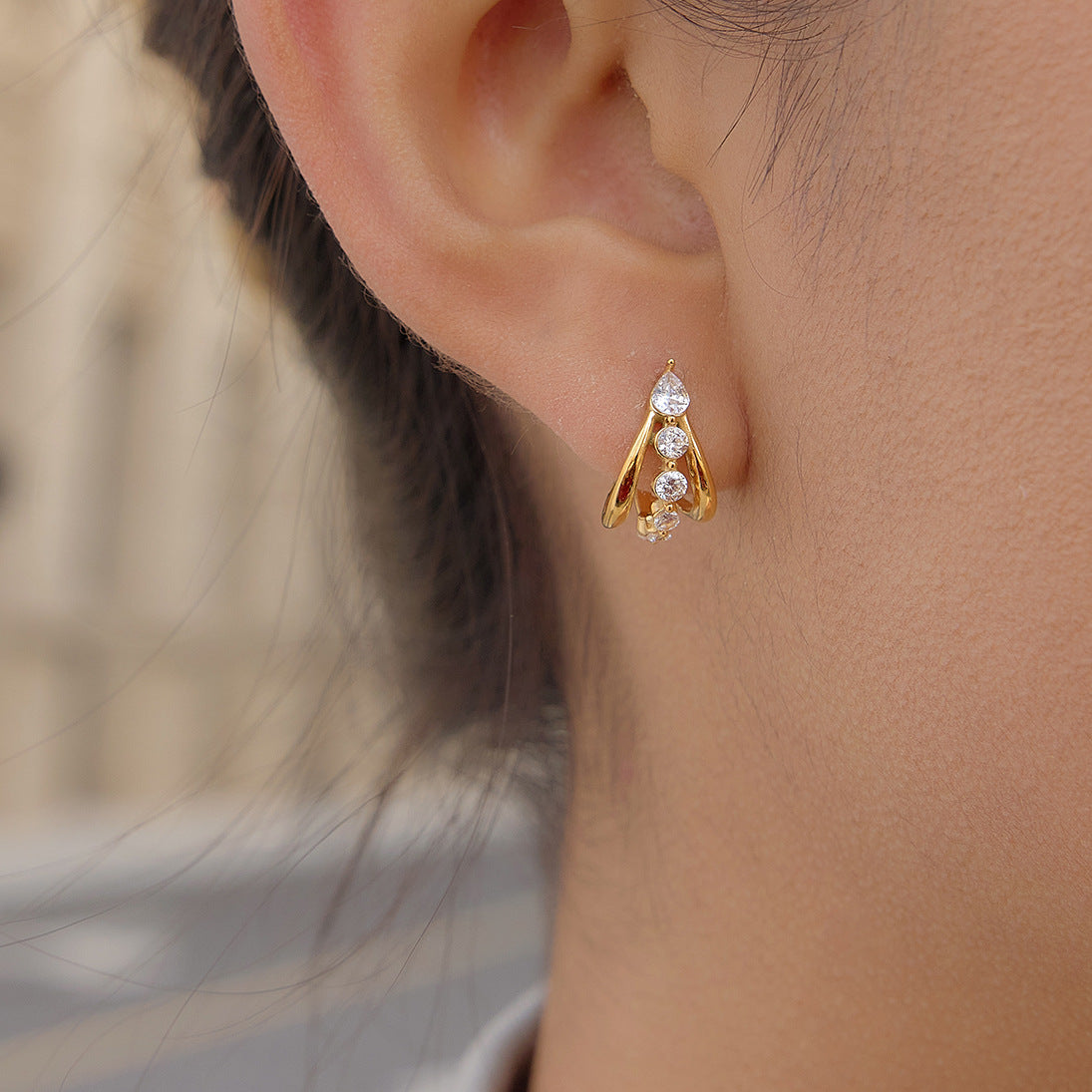 Minimalist Elegant Geometric Stainless Steel Plated Cubic Zirconia C-Shaped Earrings for Women