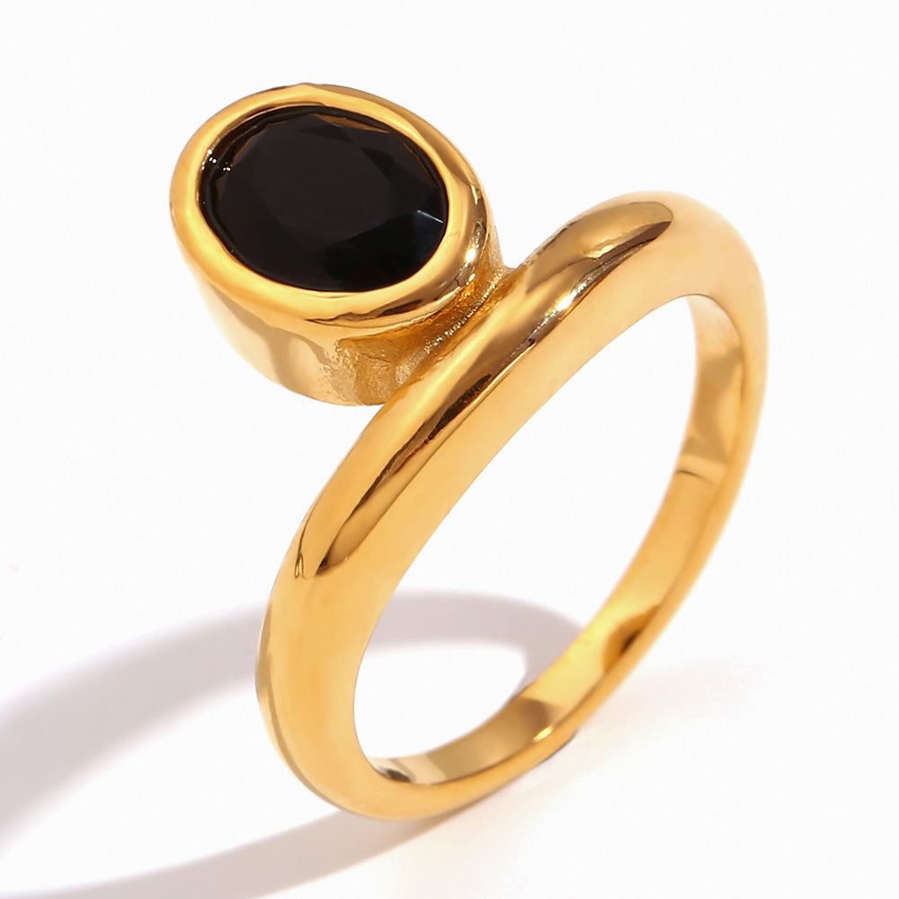 Anello Minimalista a Corona Ovale con Zirconi da Donna in Acciaio Inossidabile Placcato Oro 18K