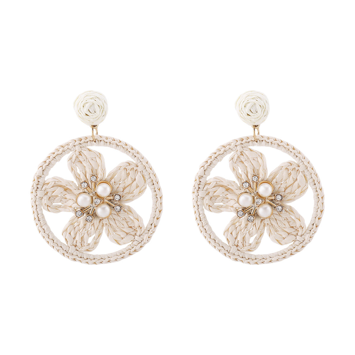 Orecchini a perno con fiore in rafia fatti a mano con strass e perle finte, stile vacanza, per donna