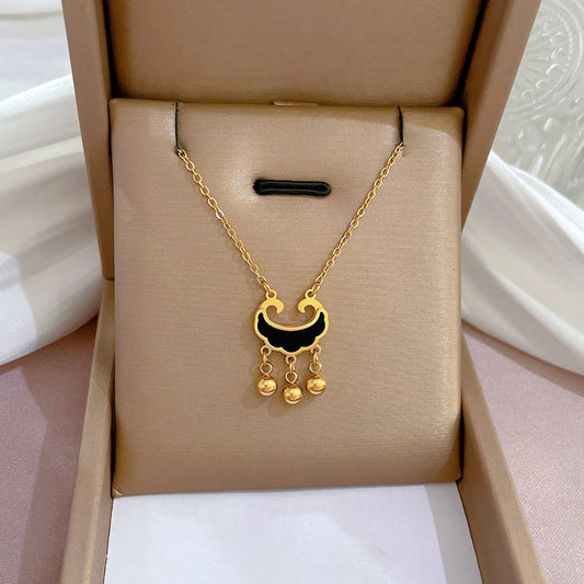 Minimalist Geometric Titanium Steel Necklace with Gold Plating for Women