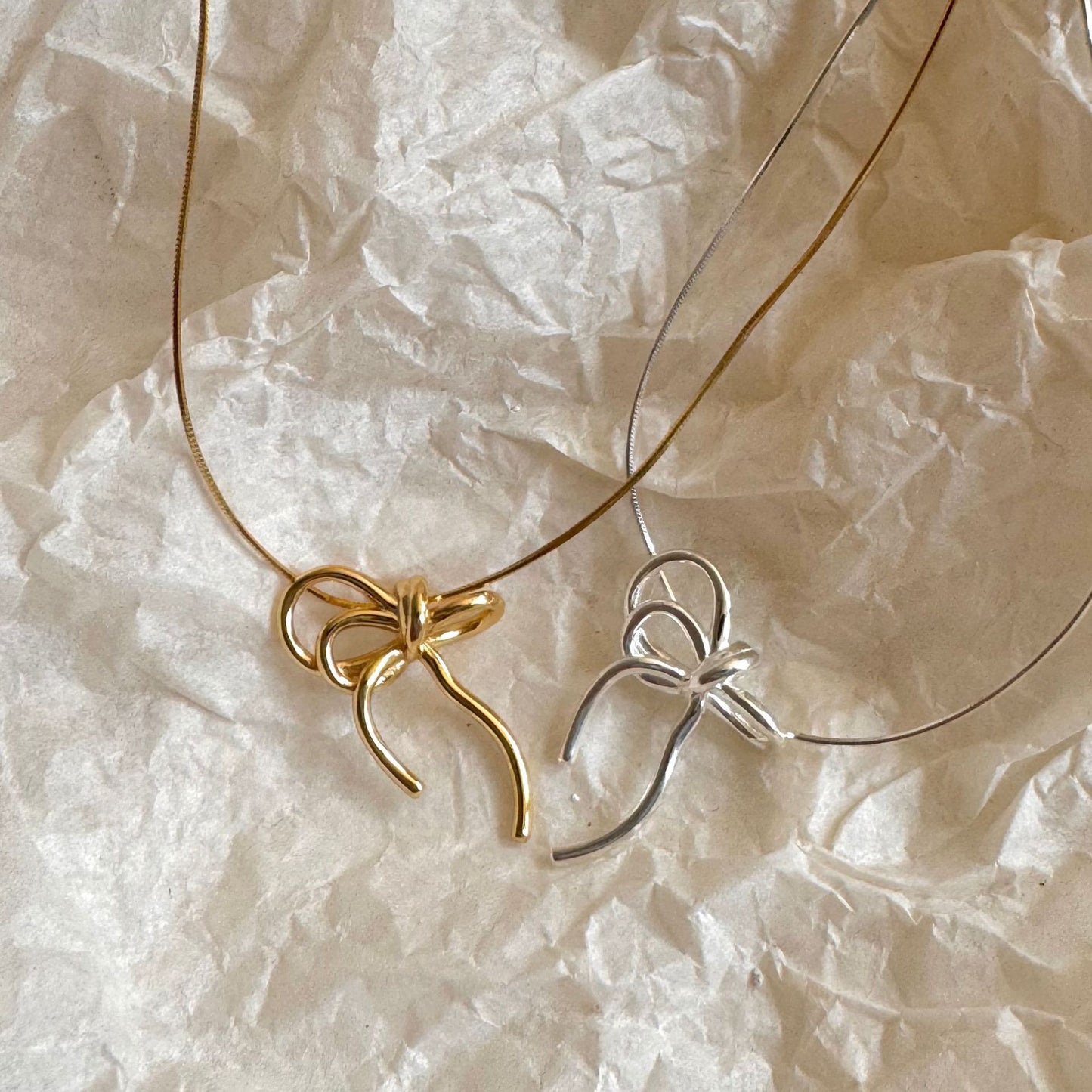 Minimalist Bow-Shaped 925 Sterling Silver Necklace with Plated Finish on Snake Chain