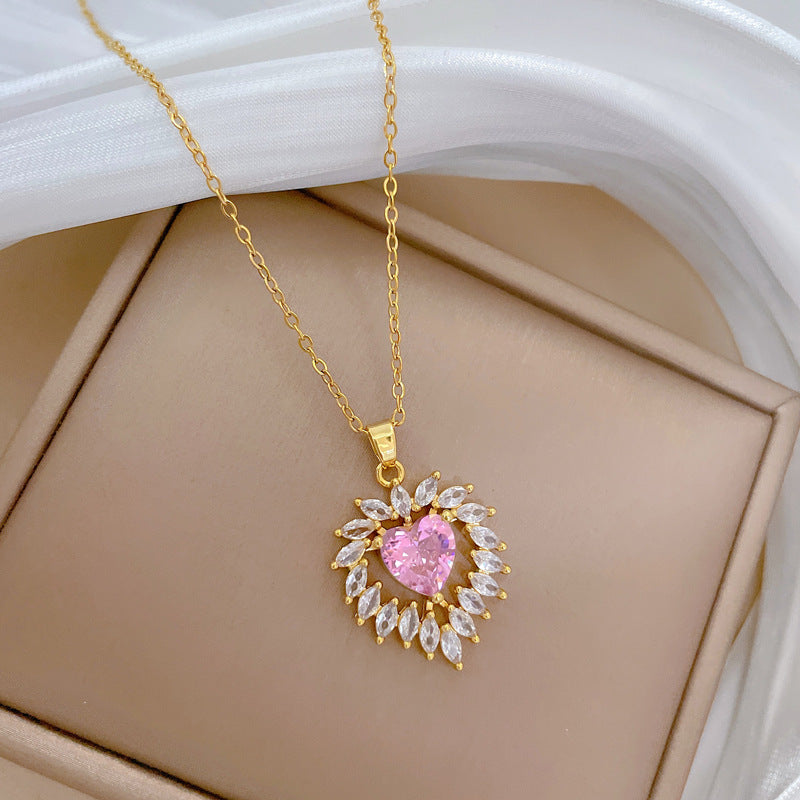 Elegante Collar de Acero de Titanio con Corazón y Circonitas para Mujer con Delicada Cadena a la Clavícula
