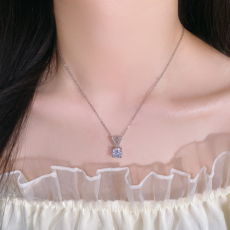 Minimalist Luxury Micro-Set Cubic Zirconia Letter Titanium Steel Necklace