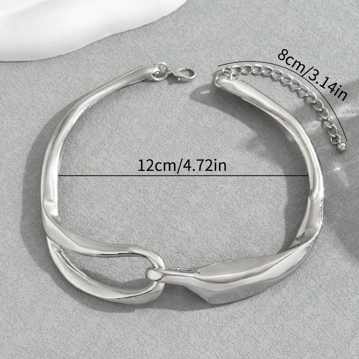 Collar Colgante Geométrico Estilo Hip-Hop para Mujer con Diseño de Doble Capa de Aleación de Zinc y Acabado Galvanizado