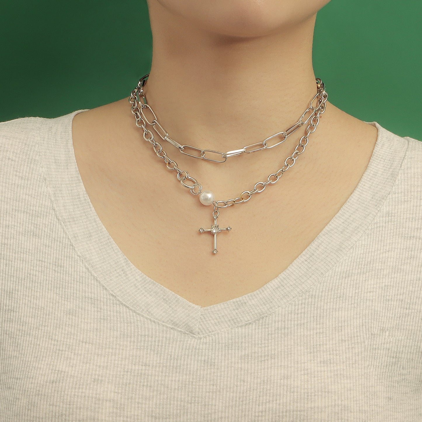 Minimalist Double-Layer Cross Pendant Necklace for Women with Rhinestone Inlay and Gold-Plated Alloy