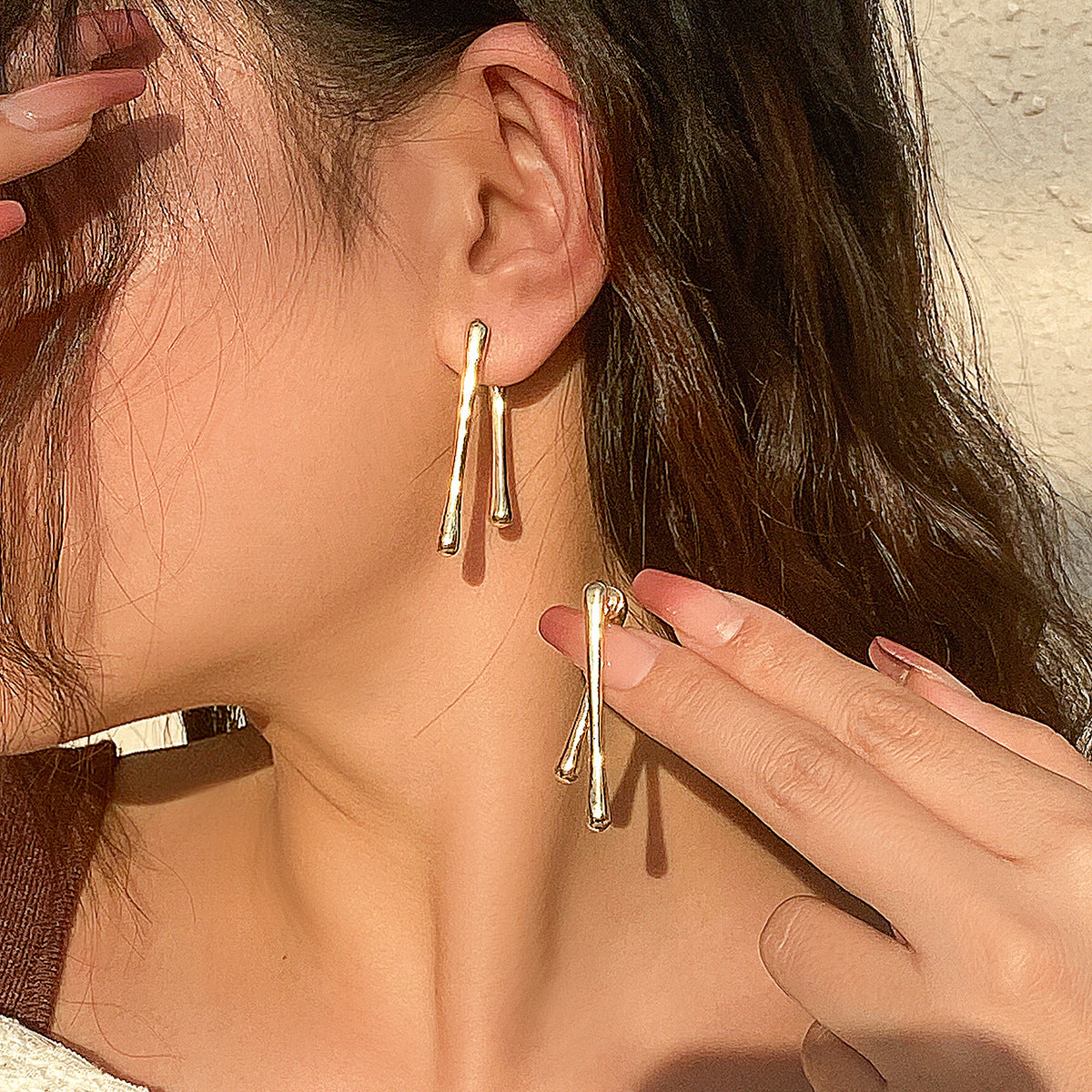 Minimalist Geometric Teardrop Zinc Alloy Plated Earrings for Women