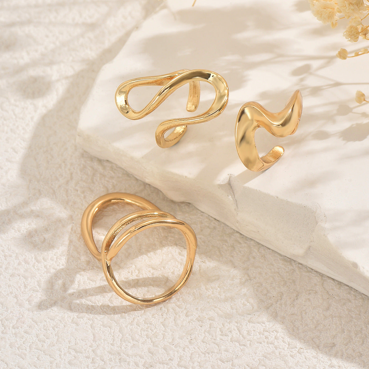 Conjunto de anillos abiertos ajustables con diseño de ondas geométricas para mujer, de aleación de zinc, chapados, anillos de moda