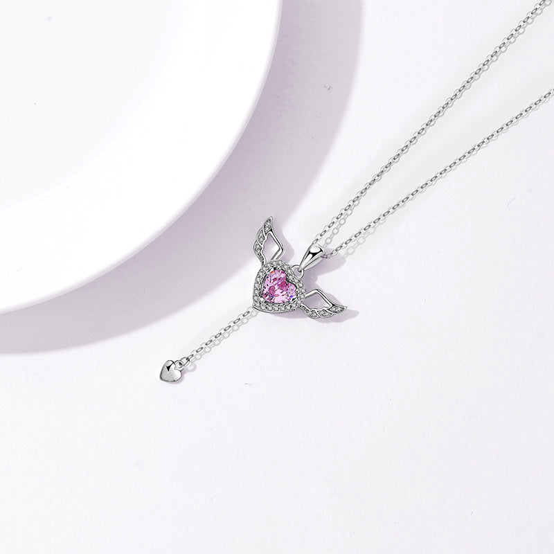 Original Design Heart-Shaped Titanium Steel Pendant Necklace with Plated Finish for Women and Men, Clavicle Chain Style Valentine's Day or Birthday Gift