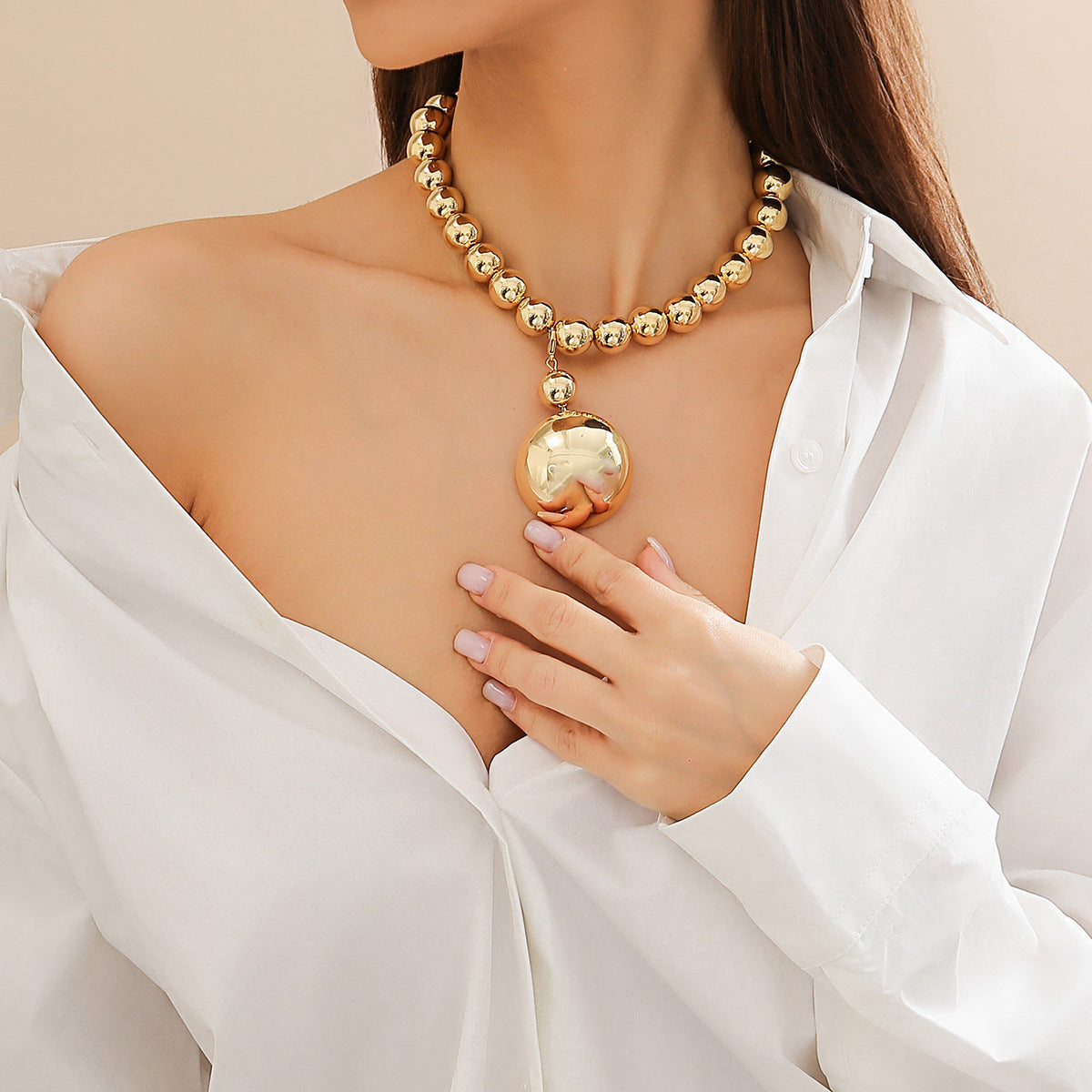 Collana girocollo da donna con perline geometriche esagerate in stile Cyberpunk con pendente in ferro galvanizzato e perline in resina plastica