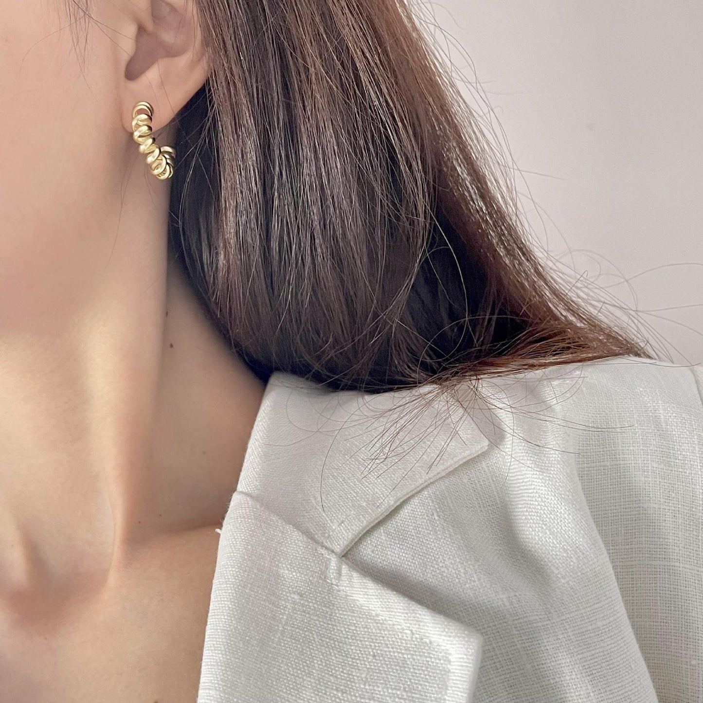 Minimalist Spring-Style Earrings in 925 Sterling Silver with Micro-Pave Setting