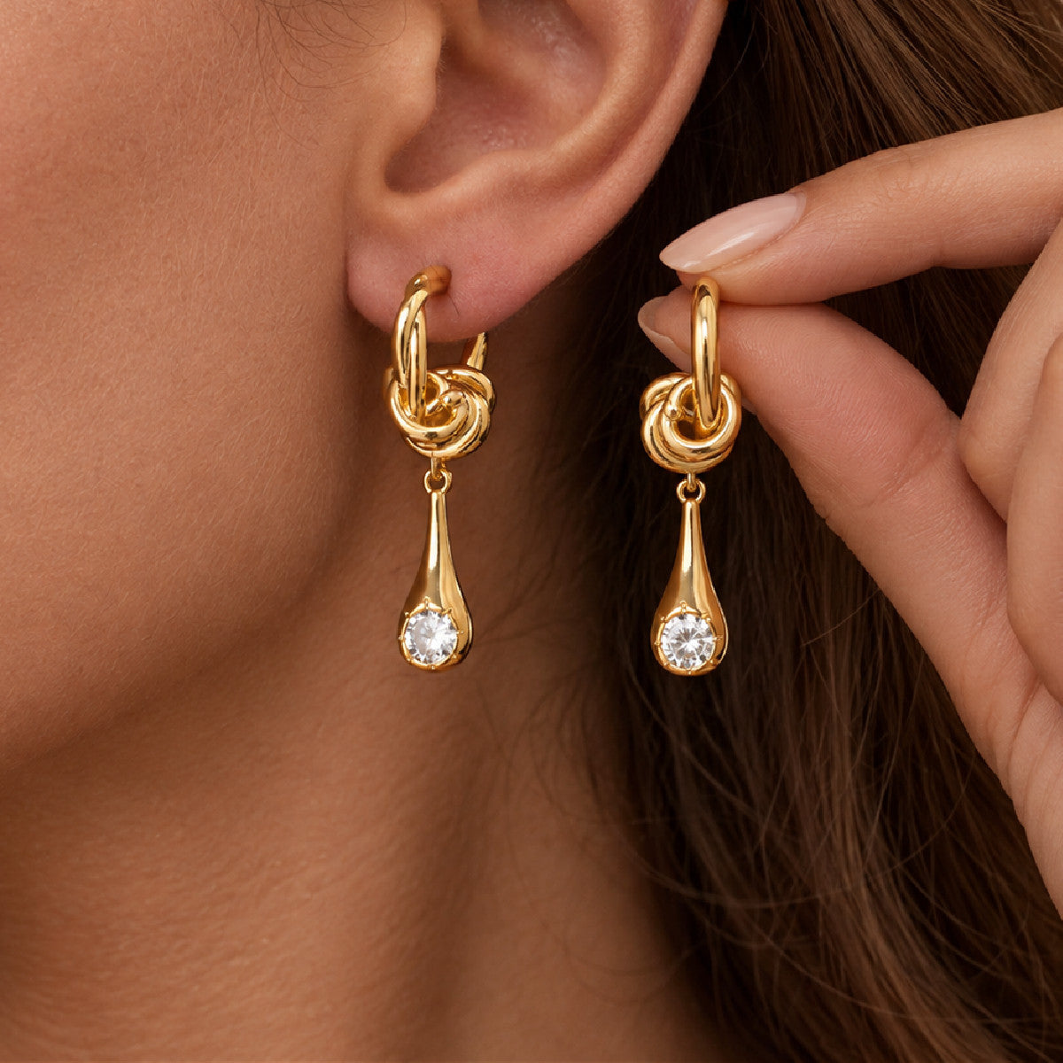 Luxury 18K Gold Plated Brass Teardrop Geometric Cubic Zirconia Earrings for Women