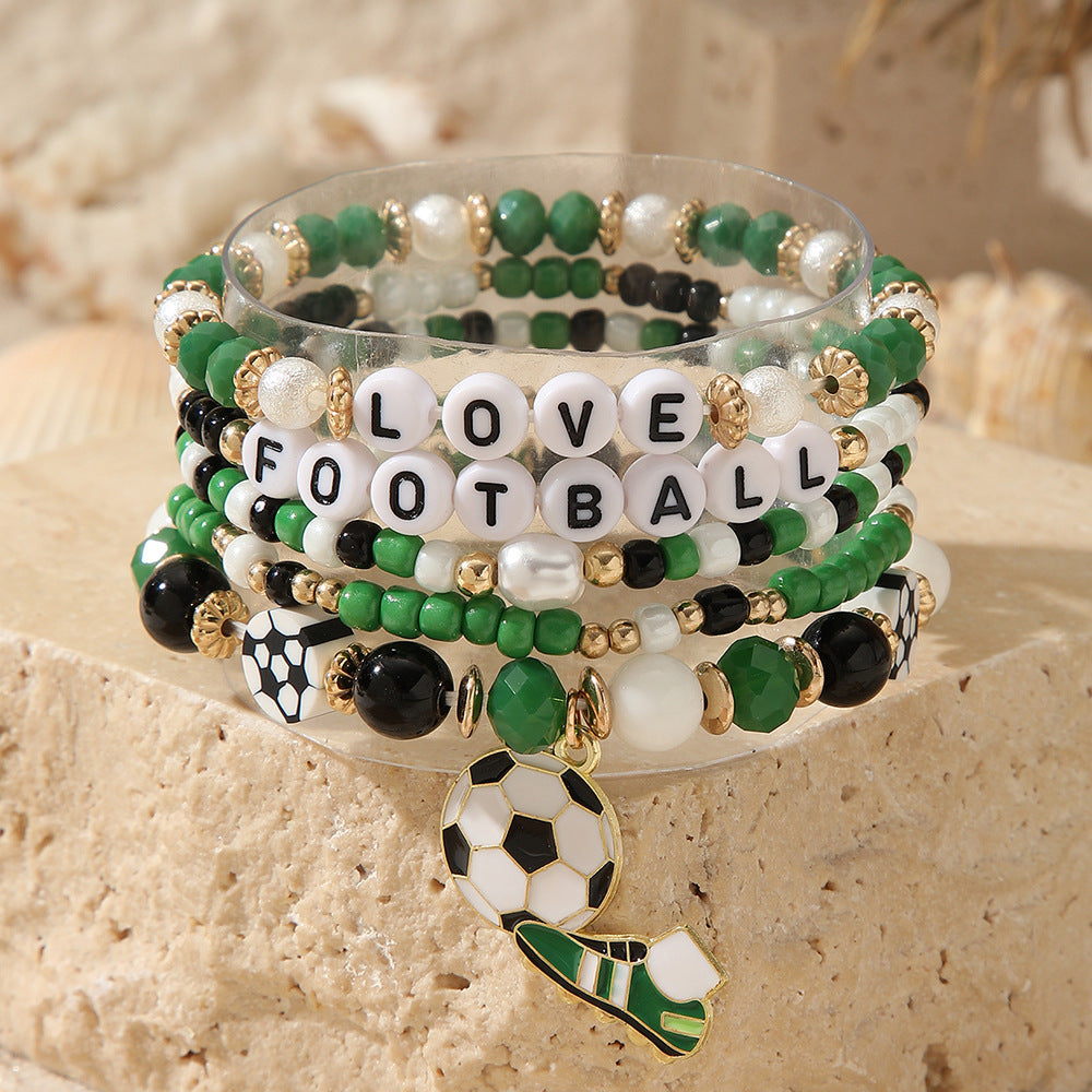 Set di braccialetti unisex geometrici con perline in vetro ed elementi a forma di scarpa da calcio